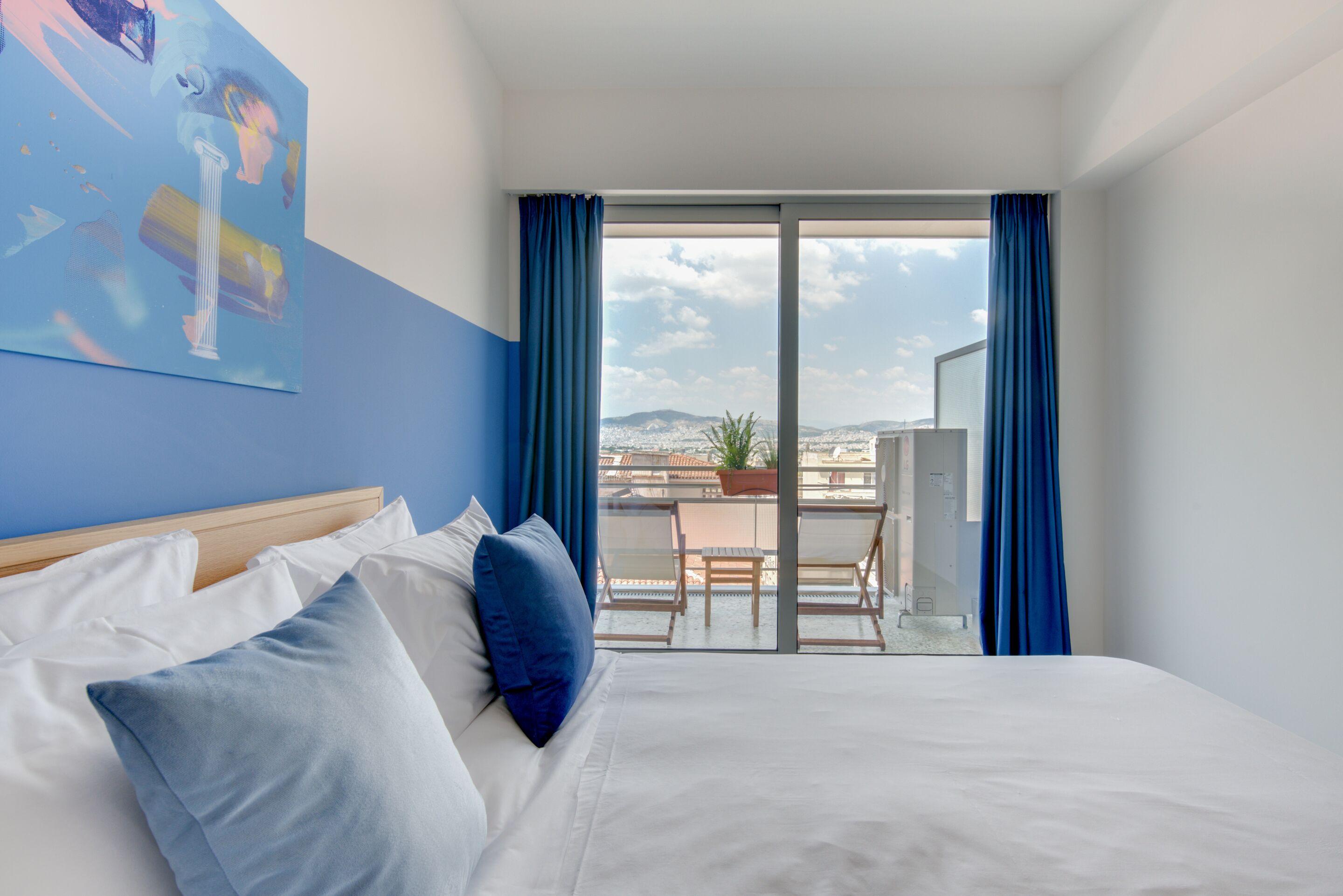 Selina Theatrou Hotel
